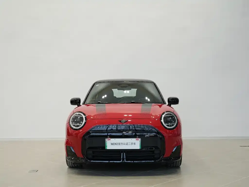 MINI JCW Electric 2025 из CN, фото 6