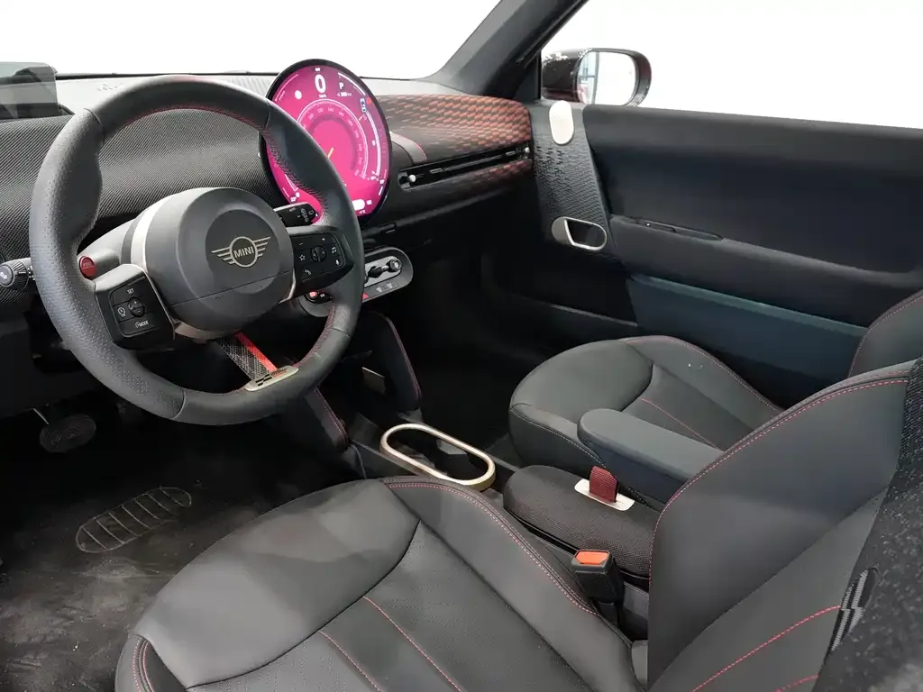 MINI JCW Electric 2025 из CN, фото 7