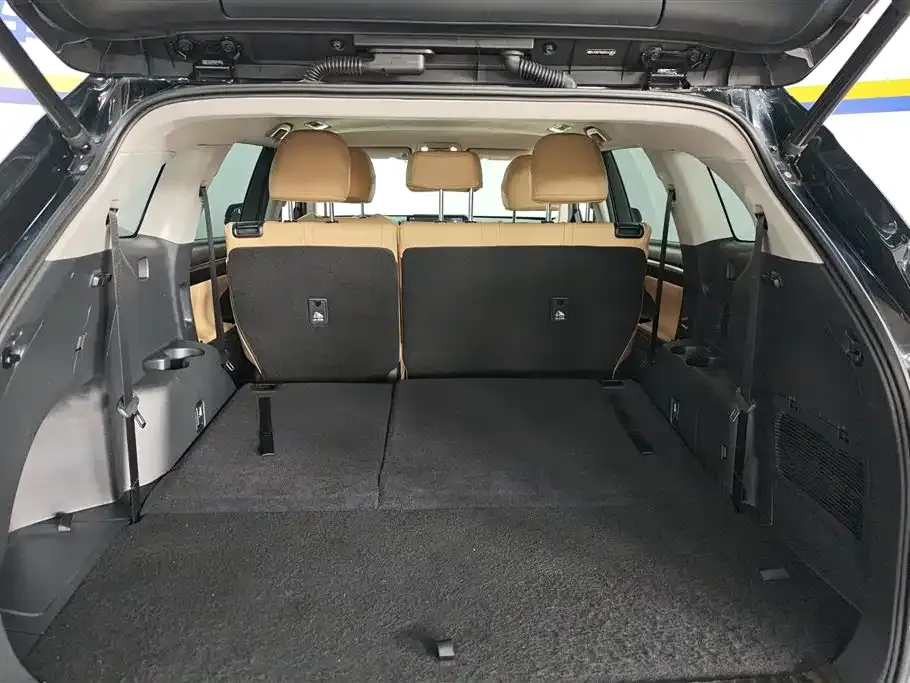 Toyota Highlander 2023 из CN, фото 6