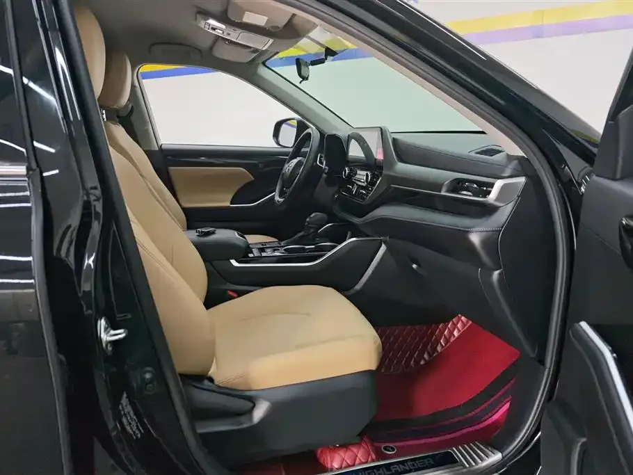 Toyota Highlander 2023 из CN, фото 7