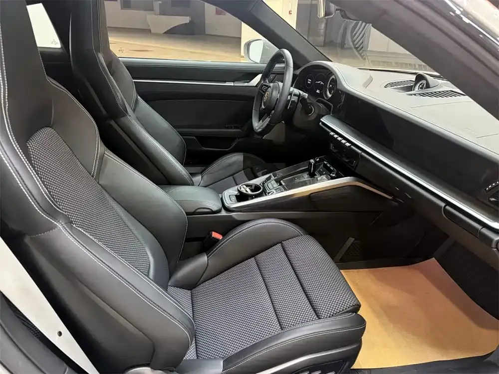 Porsche 911 2022 из CN, фото 9