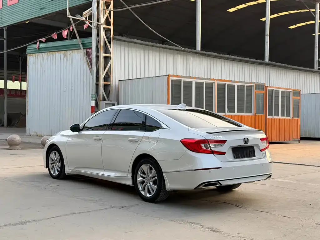 Honda Accord 2021 из CN, фото 8