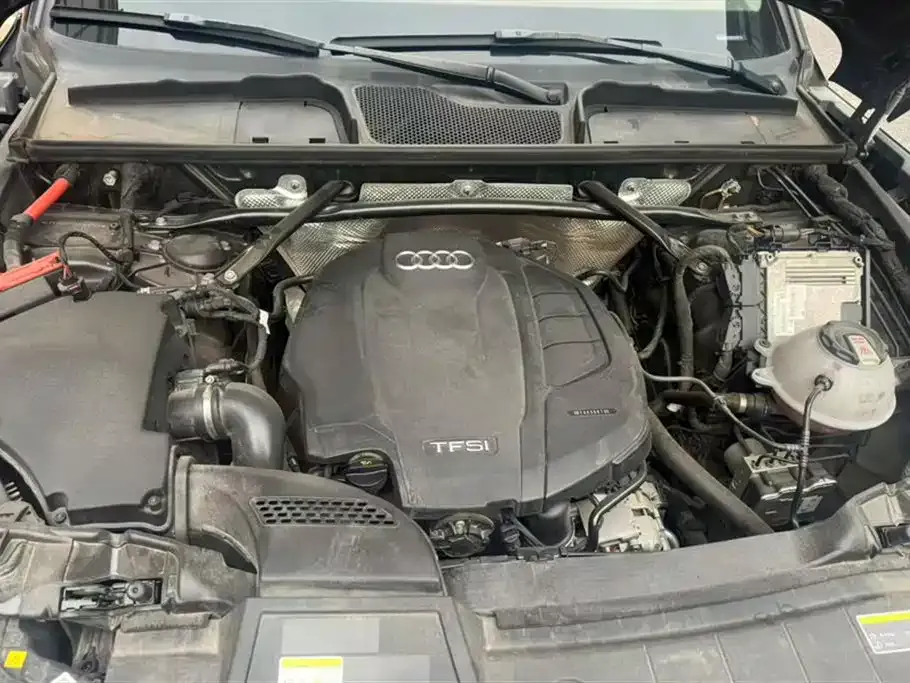 Audi Q5L Sportback 2023 из CN, фото 3