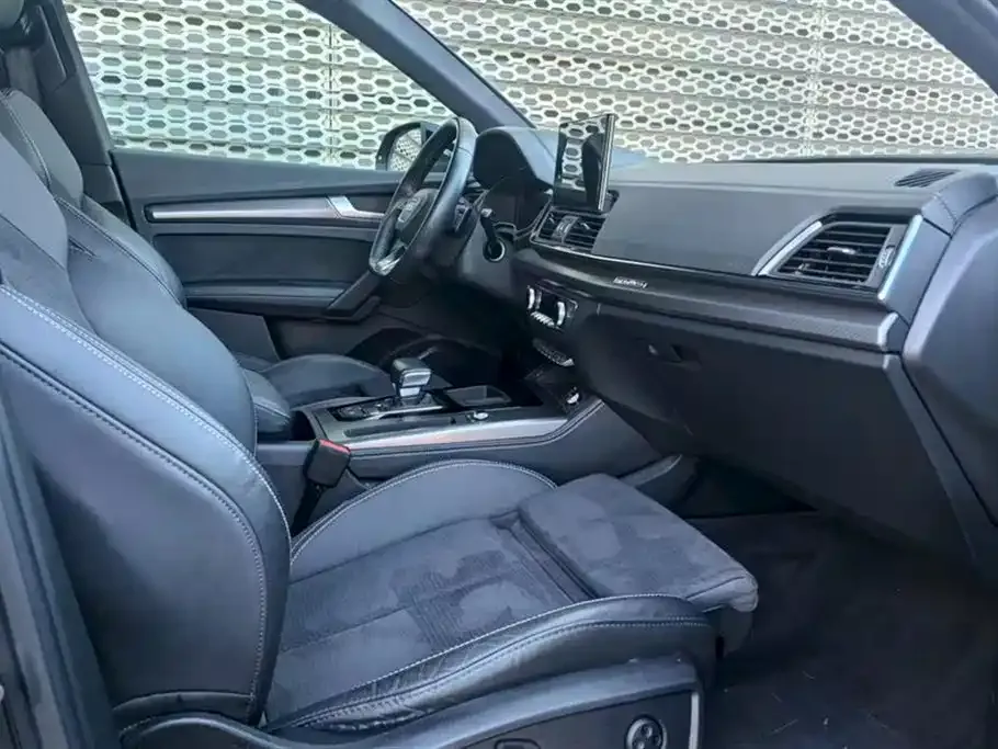 Audi Q5L Sportback 2023 из CN, фото 10