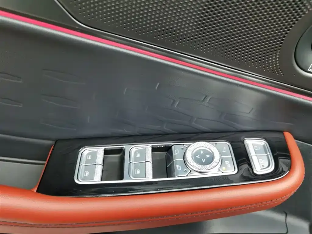 Lincoln Z 2023 из CN, фото 4