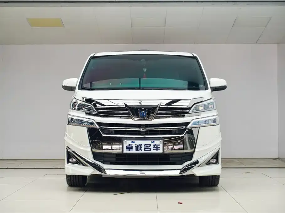 Toyota Alphard 2022 из CN, фото 7