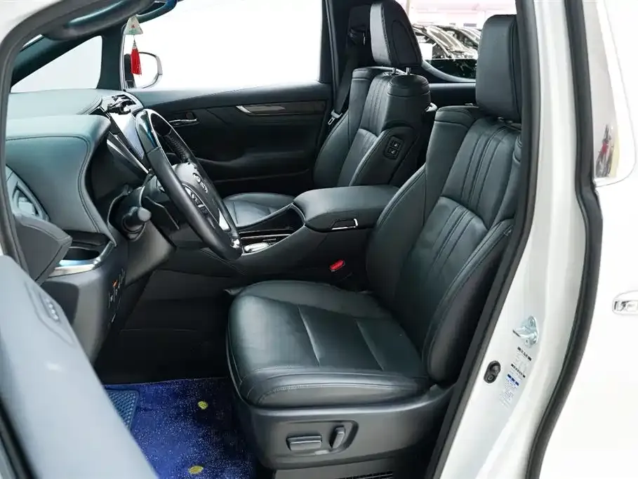 Toyota Alphard 2022 из CN, фото 8