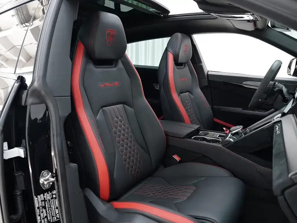 Lamborghini Urus — фото 7