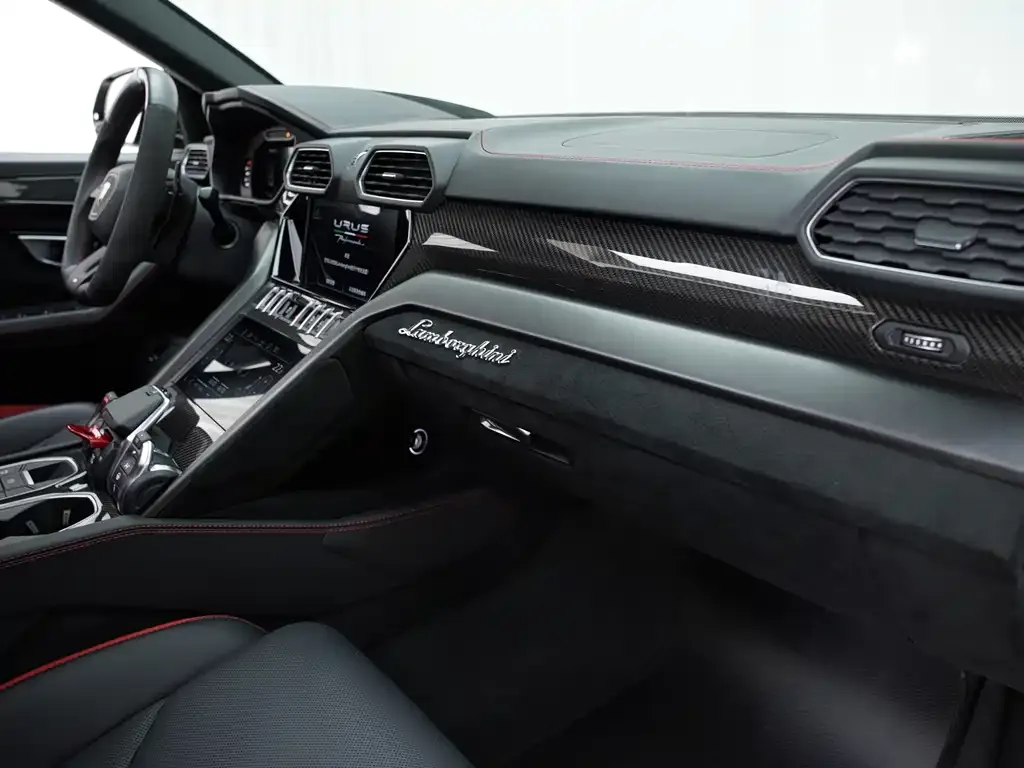 Lamborghini Urus — фото 6