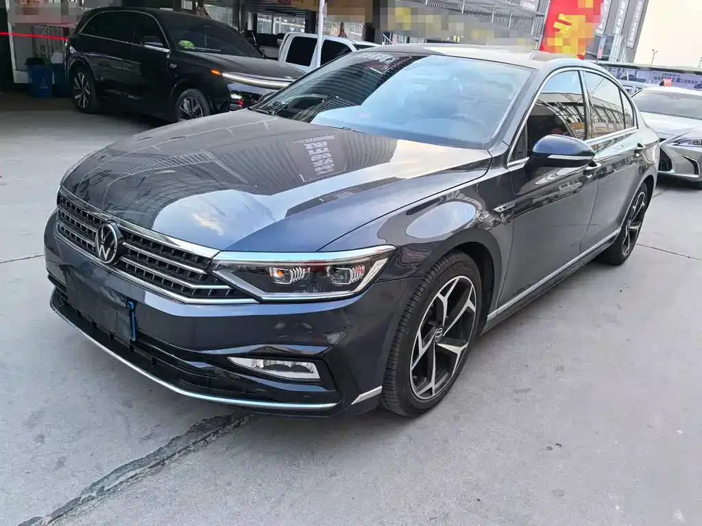 Volkswagen Magotan 2023 из CN, фото 1