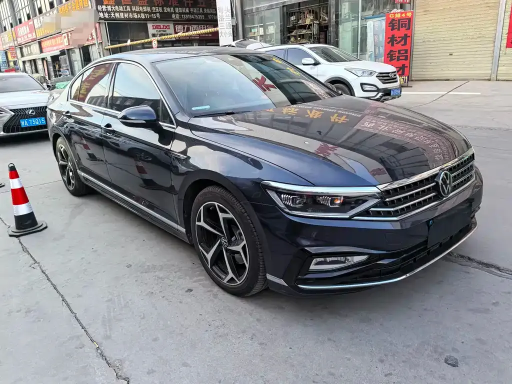 Volkswagen Magotan 2023 из CN, фото 3