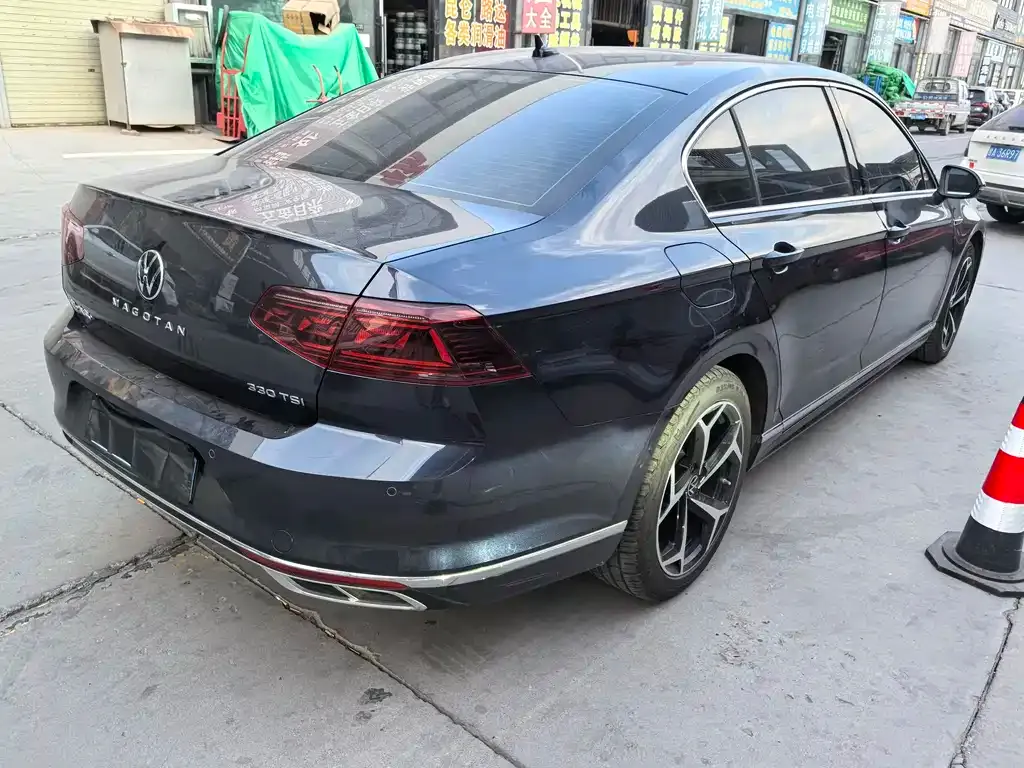 Volkswagen Magotan 2023 из CN, фото 6