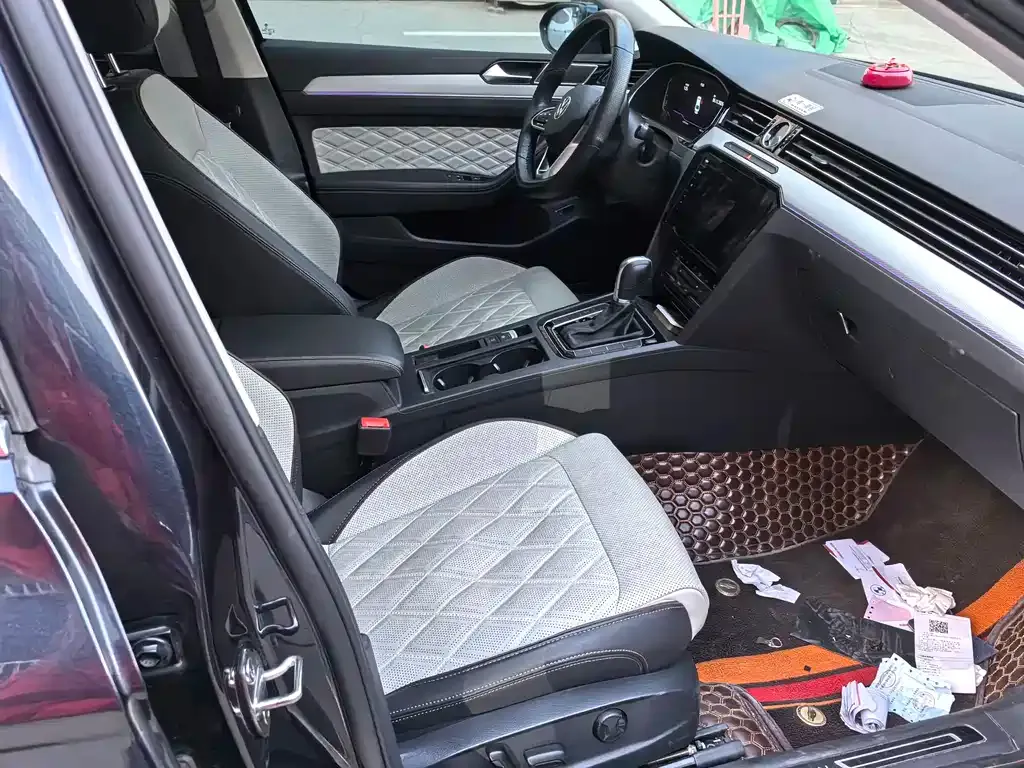Volkswagen Magotan 2023 из CN, фото 9