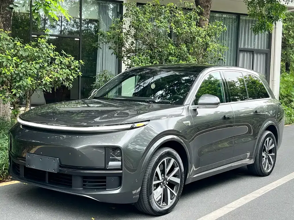 Li Auto L8 2023 из CN, фото 1