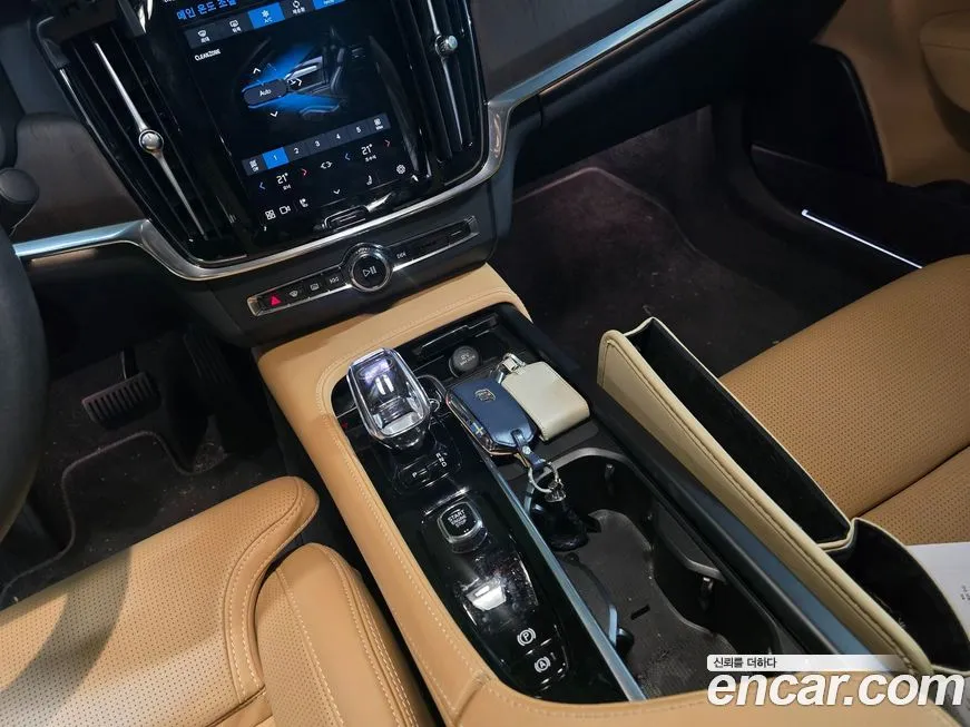 Volvo S90 — фото 10