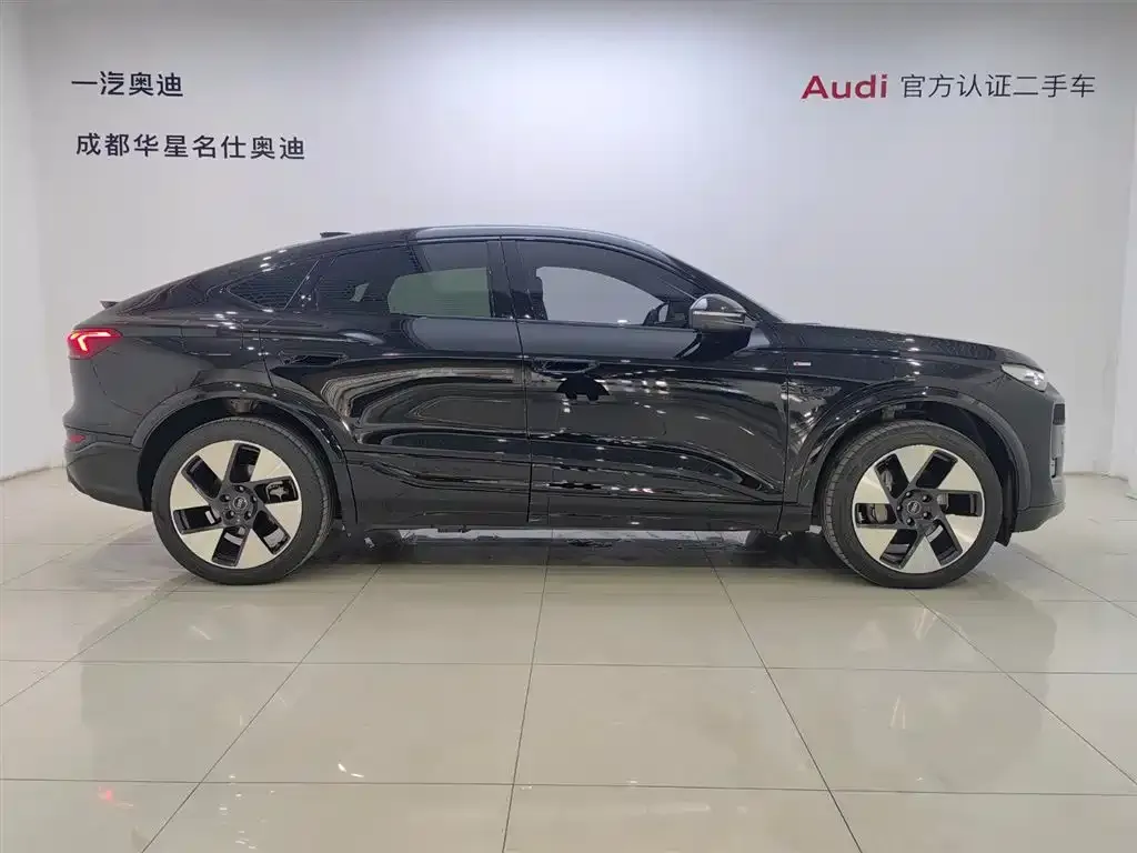 Audi Q6L Sportback e-tron 2025 из CN, фото 6