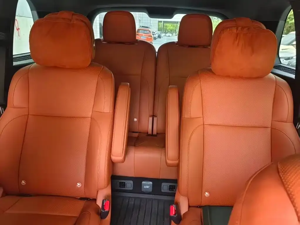 Li Auto L8 2023 из CN, фото 4