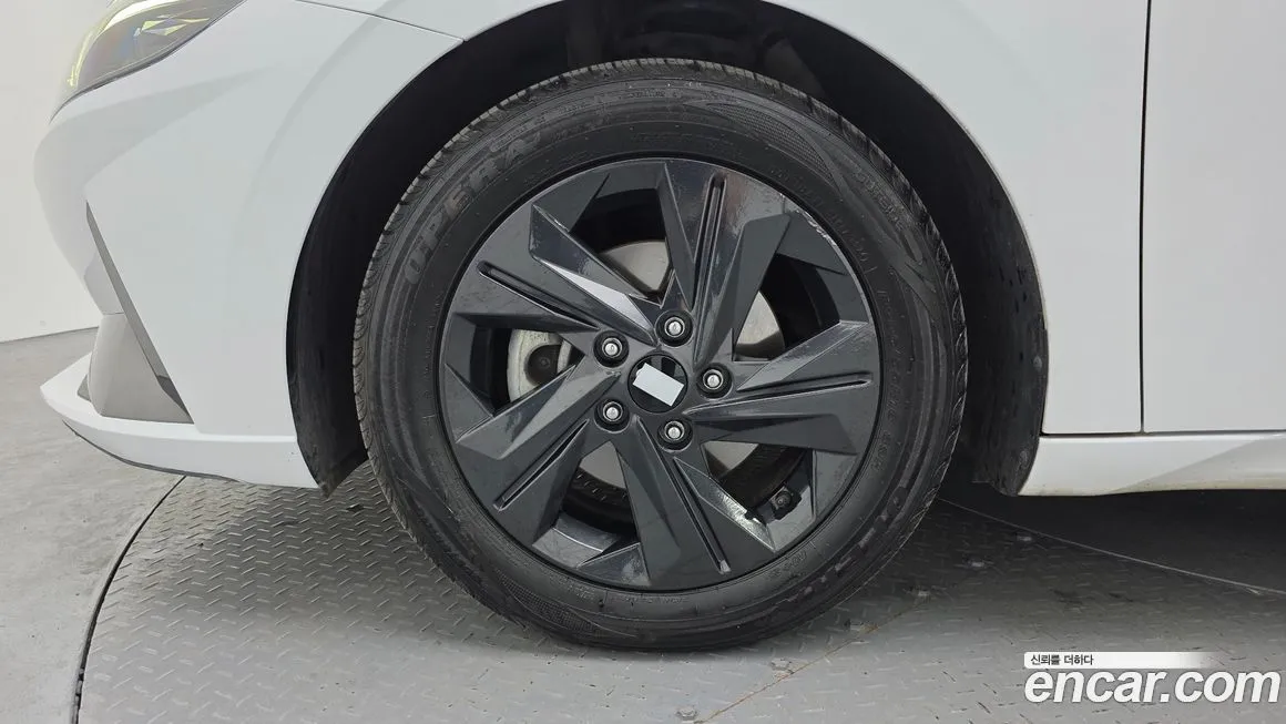Hyundai AVANTE 2022 из KR, фото 7