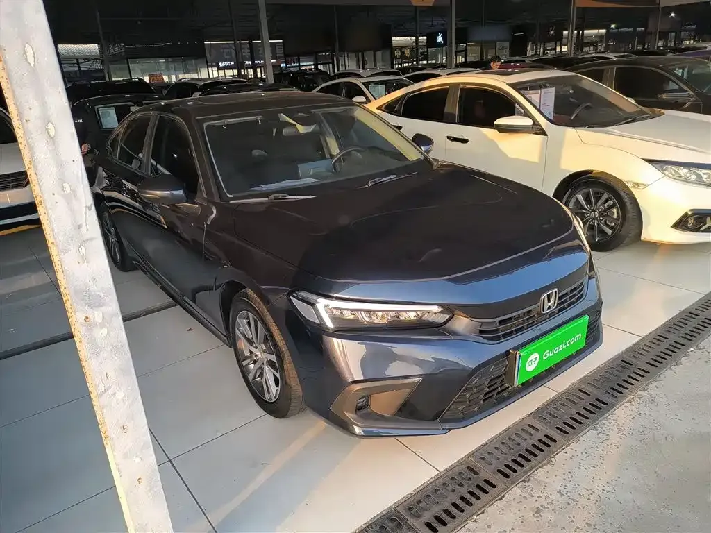 Honda Civic 2024 из CN, фото 3