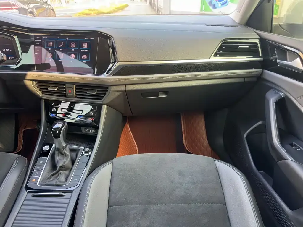 Volkswagen Sagitar 2022 из CN, фото 7