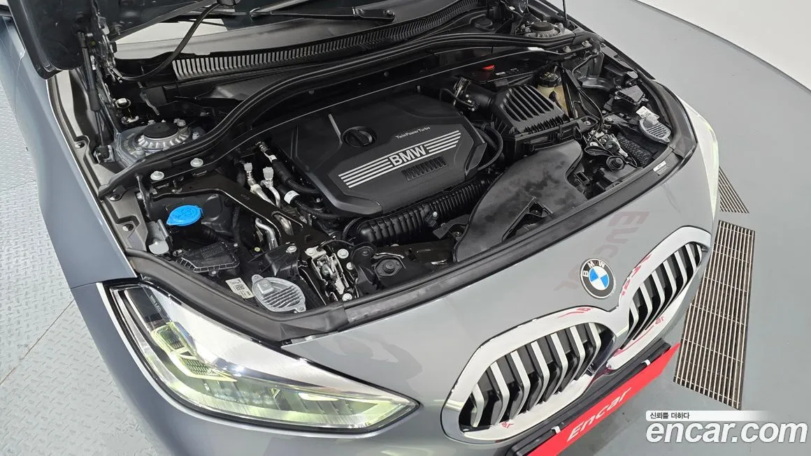 BMW 1-Series 2024 из KR, фото 9