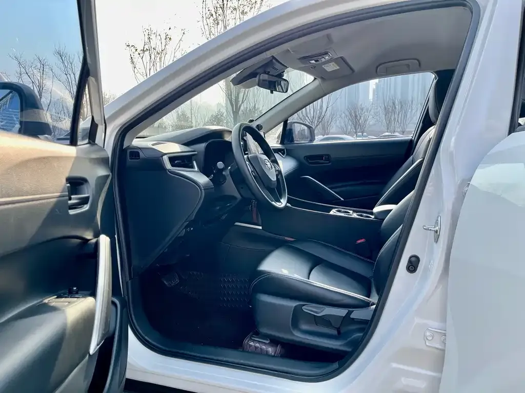 [object Object] Corolla Cross 2024 из CN, фото 8