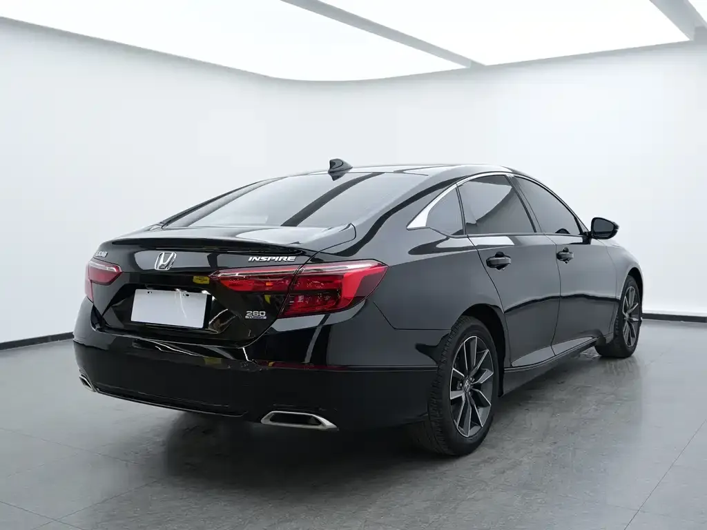 Honda Inspire 2022 из CN, фото 4