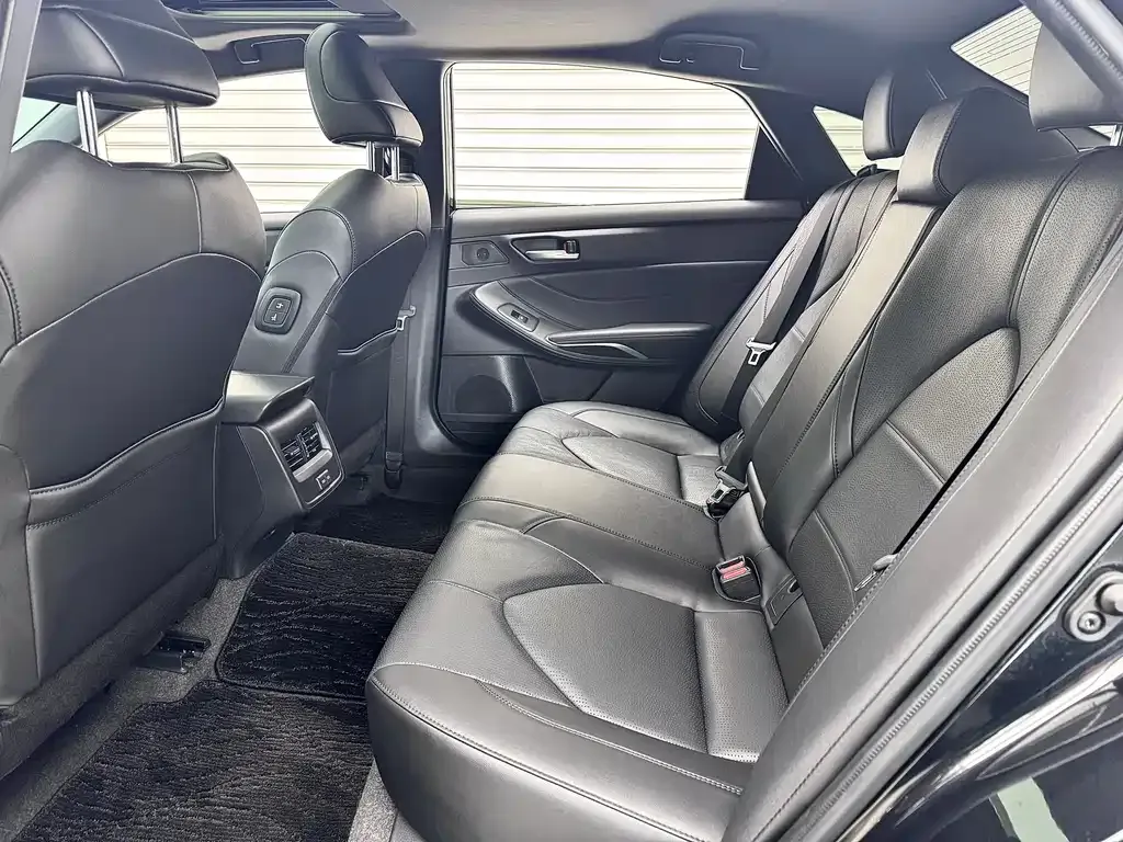 Toyota Avalon 2024 из CN, фото 7