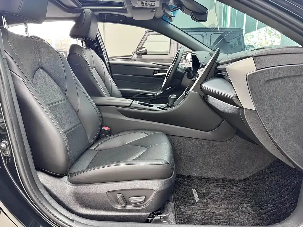 Toyota Avalon 2024 из CN, фото 10
