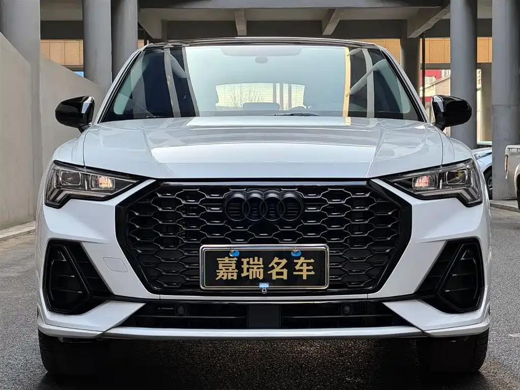 Audi Q3 Sportback — фото 2