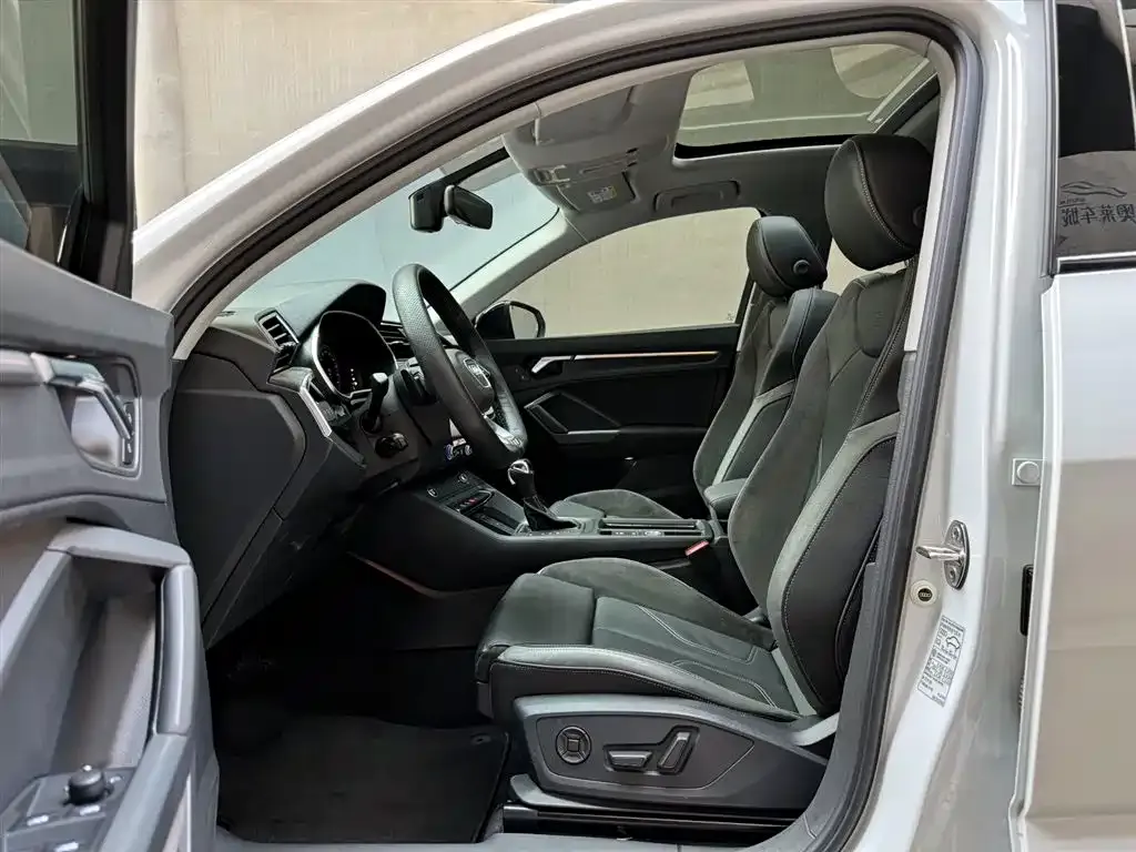 Audi Q3 Sportback — фото 5