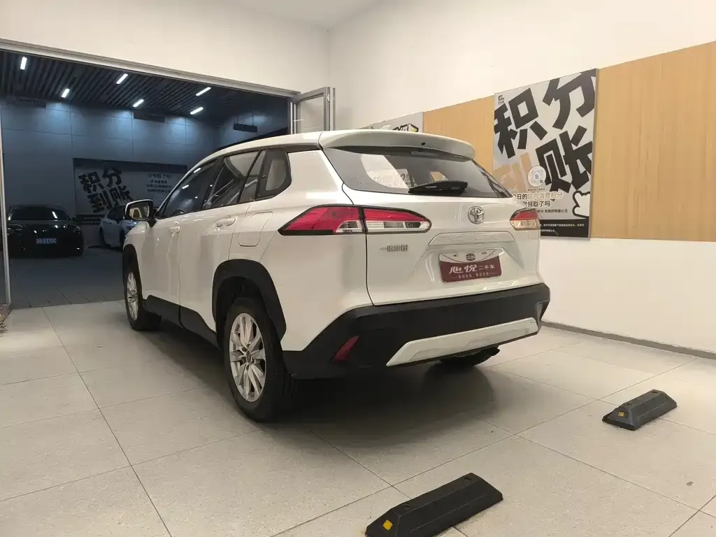 [object Object] Corolla Cross 2024 из CN, фото 8