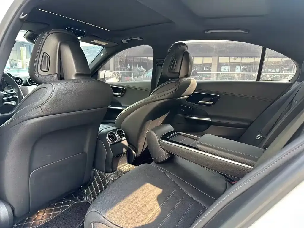 Mercedes-Benz C-Class 2023 из CN, фото 5