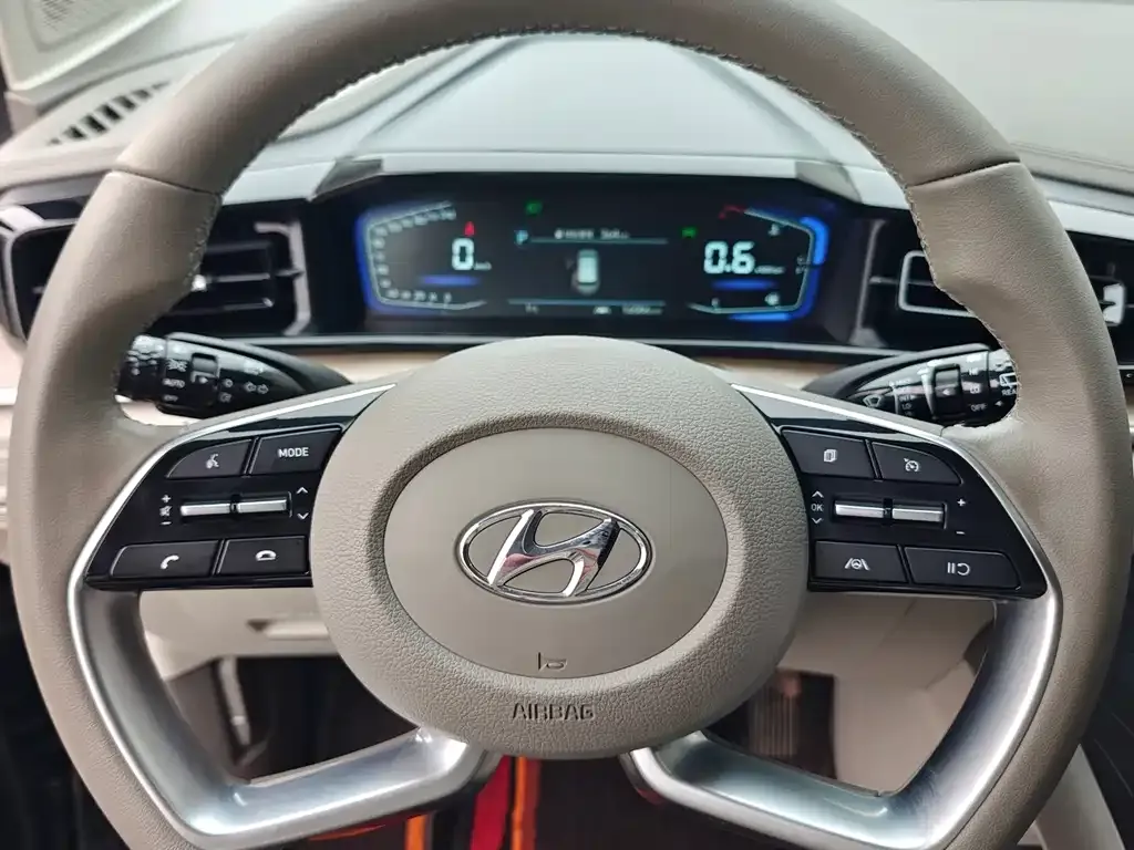 Hyundai Custo 2023 из CN, фото 5