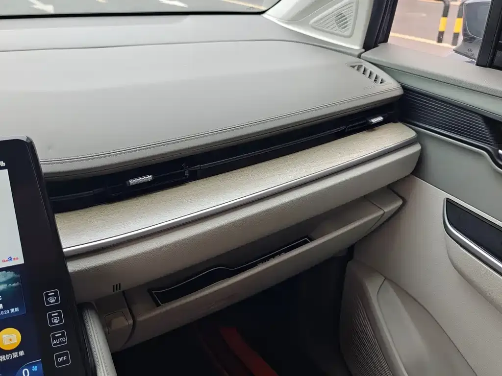 Hyundai Custo 2023 из CN, фото 8