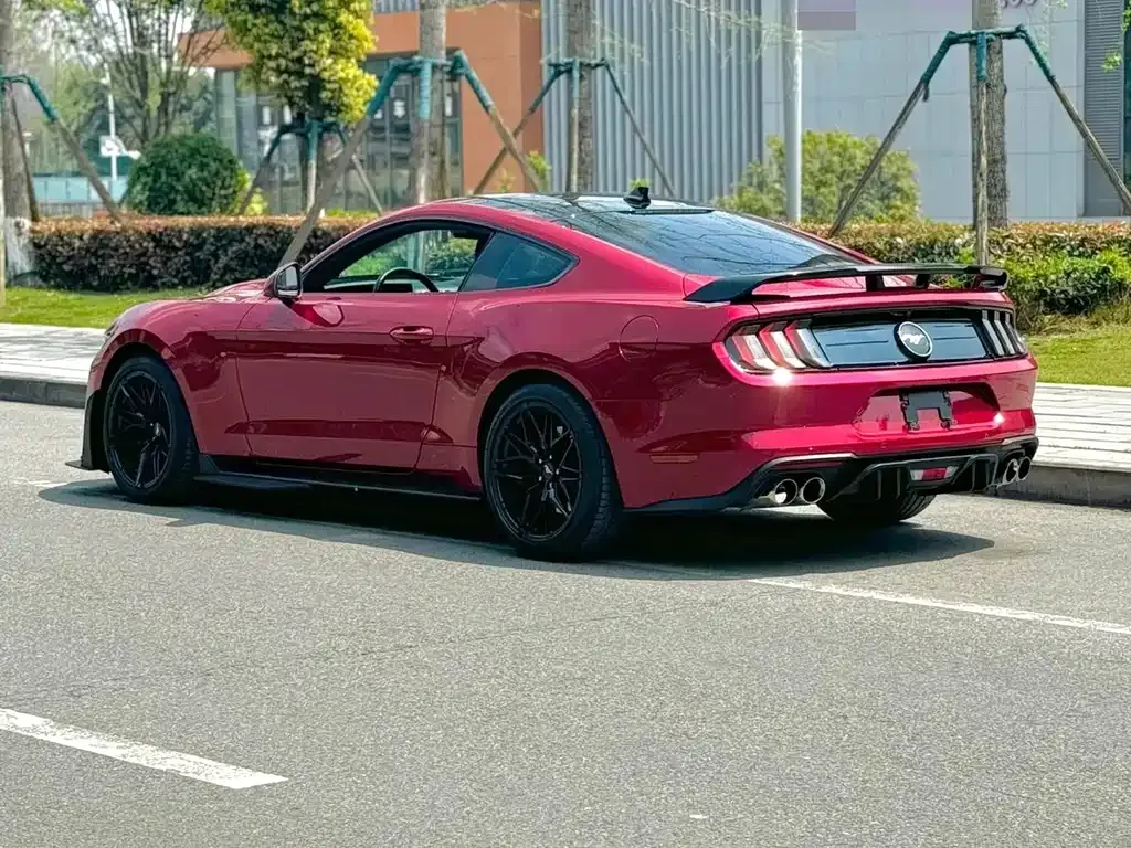 Ford Mustang 2022 из CN, фото 8