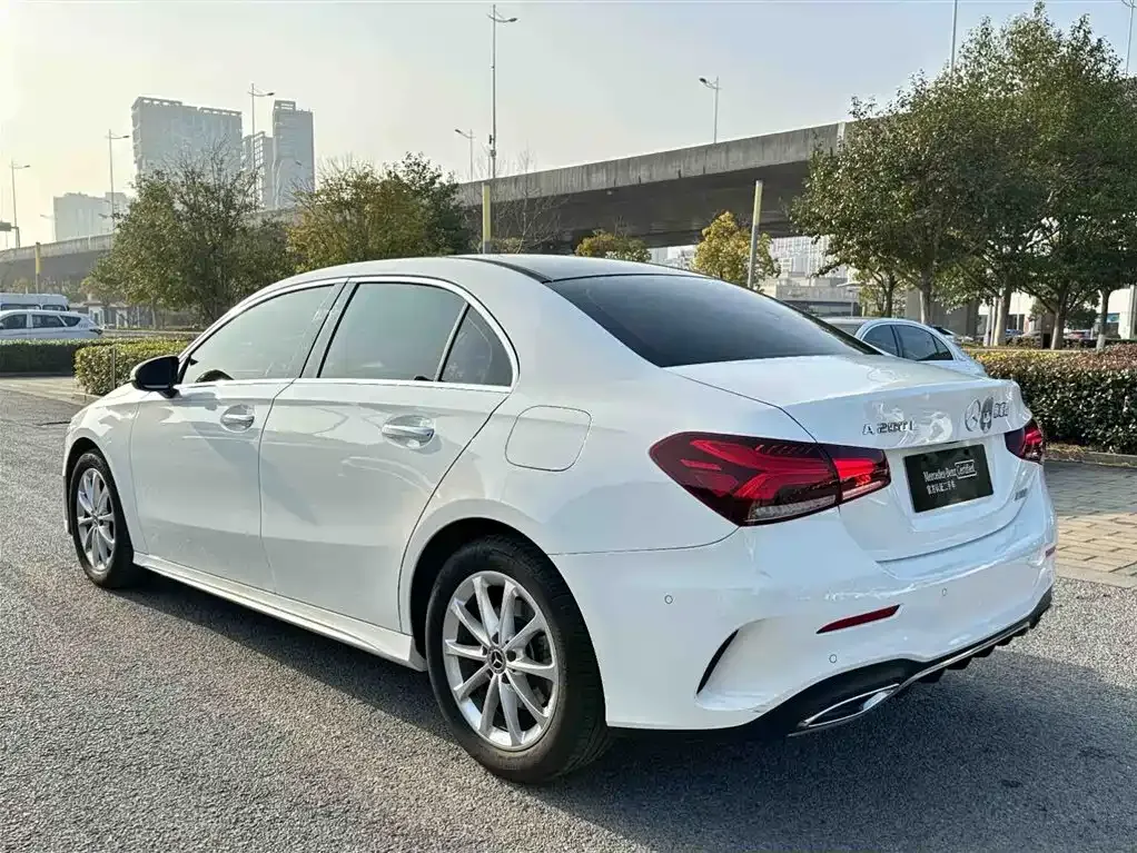 Mercedes-Benz A-Class 2022 из CN, фото 8