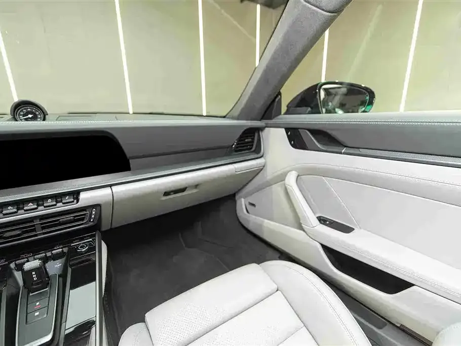 Porsche 911 2023 из CN, фото 6