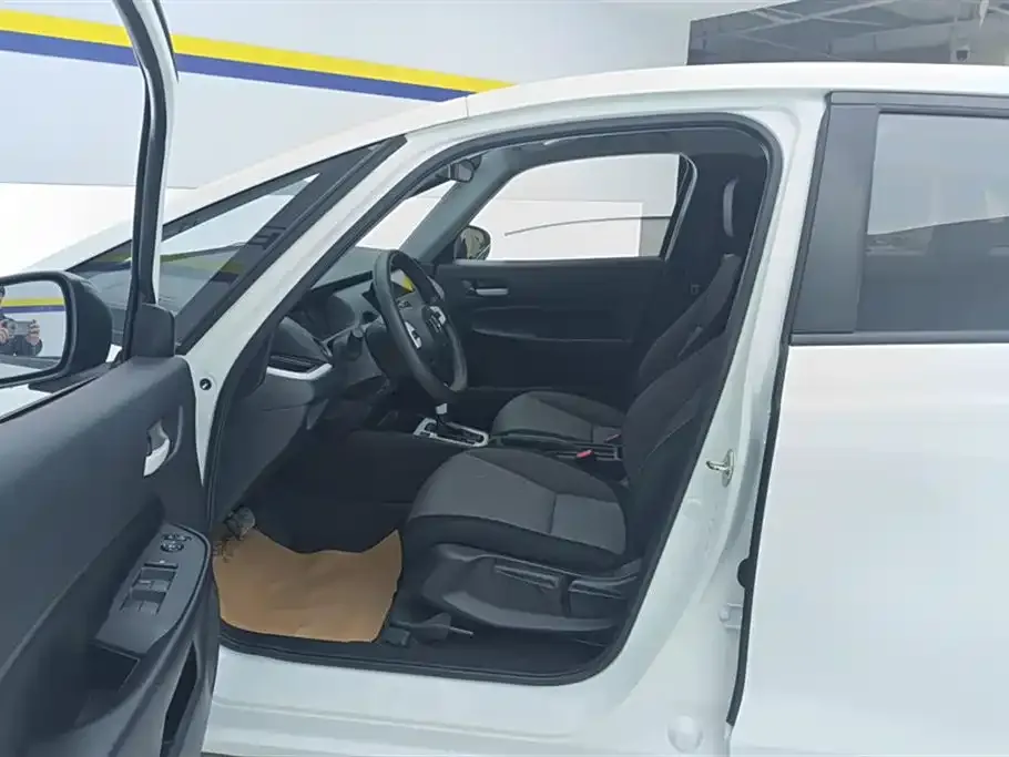 Honda Fit — фото 9