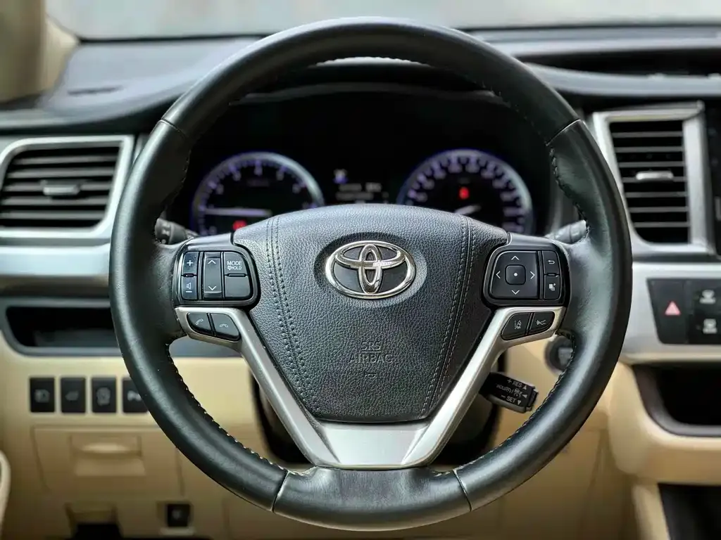 Toyota Highlander 2021 из CN, фото 7