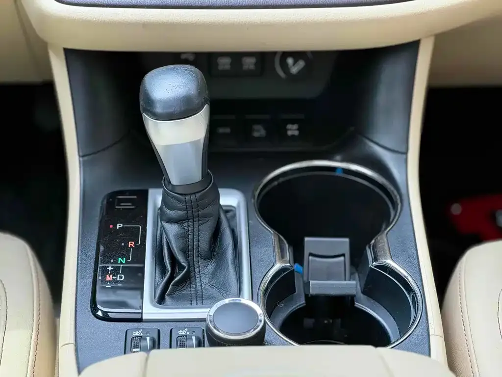 Toyota Highlander 2021 из CN, фото 10