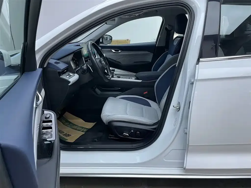 Geely Xingrui 2021 из CN, фото 2