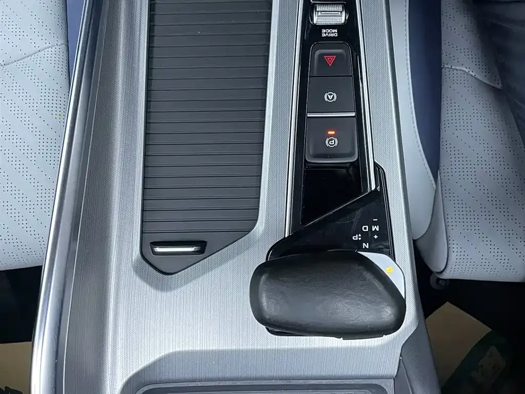 Geely Xingrui 2021 из CN, фото 10