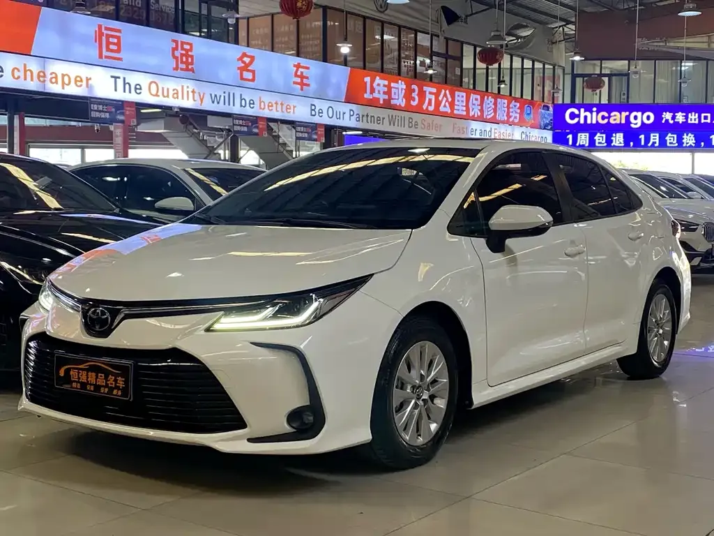 Toyota Corolla — фото 5