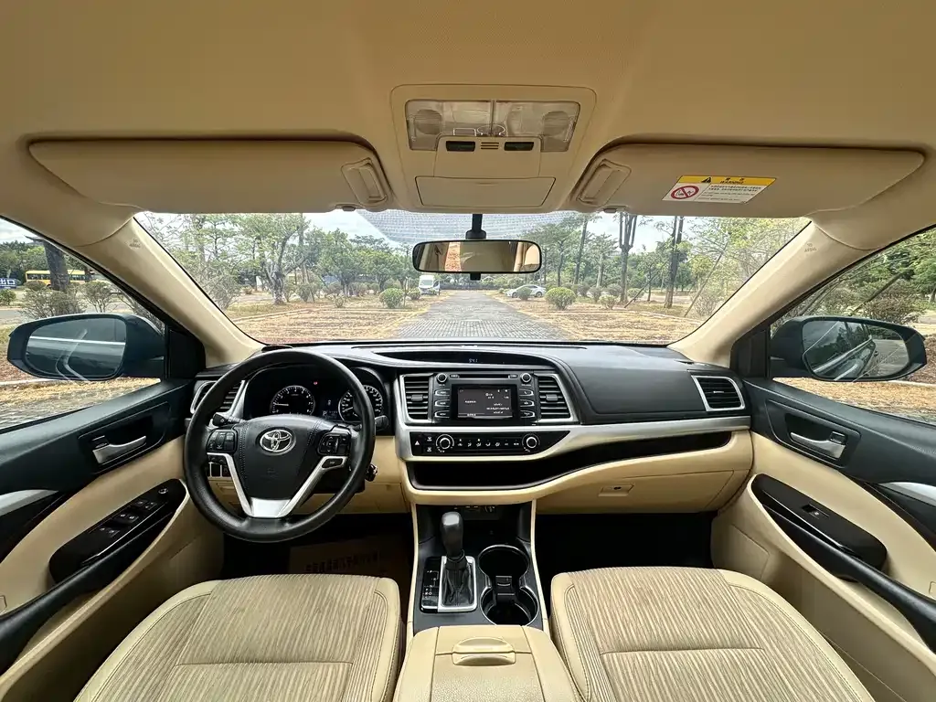 Toyota Highlander 2021 из CN, фото 8