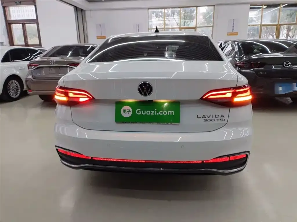 Volkswagen Lavida 2023 из CN, фото 6