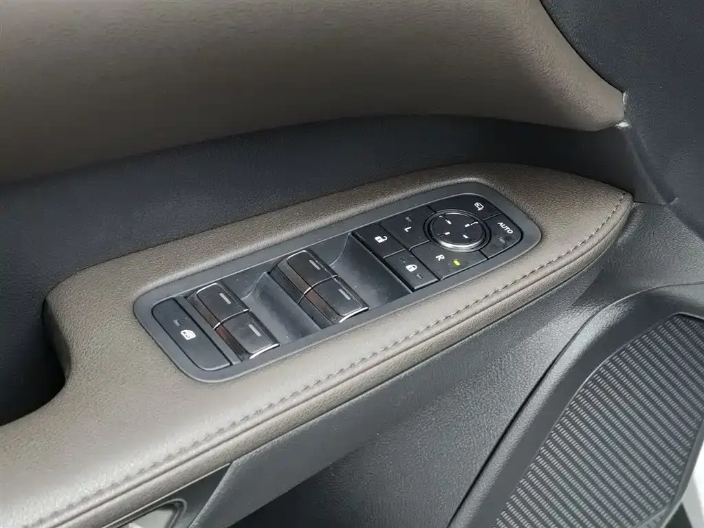 Lexus RX New Energy 2023 из CN, фото 8