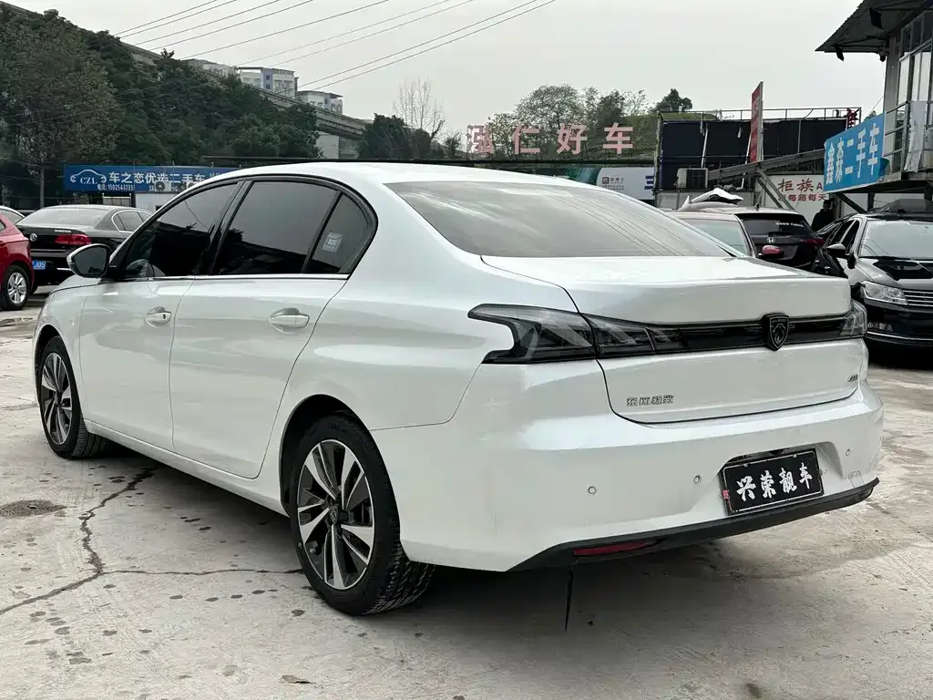 Peugeot 408 2025 из CN, фото 5