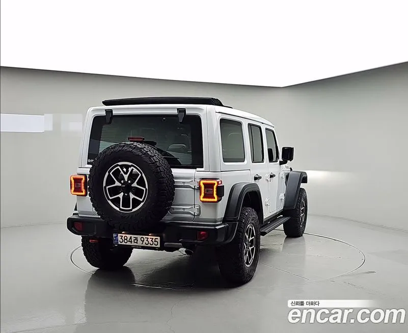 Jeep Wrangler 2024 из KR, фото 4