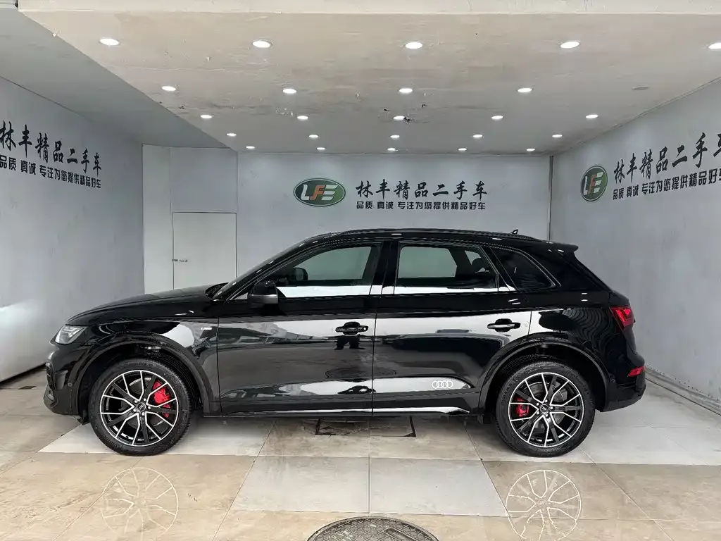 Audi Q5L 2025 из CN, фото 6